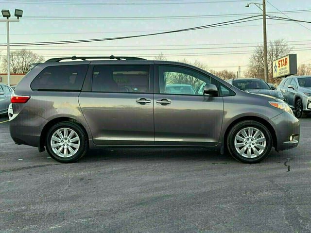 2015 Toyota Sienna 5dr 7-Passenger Van XLE AWD - 22755918 - 15