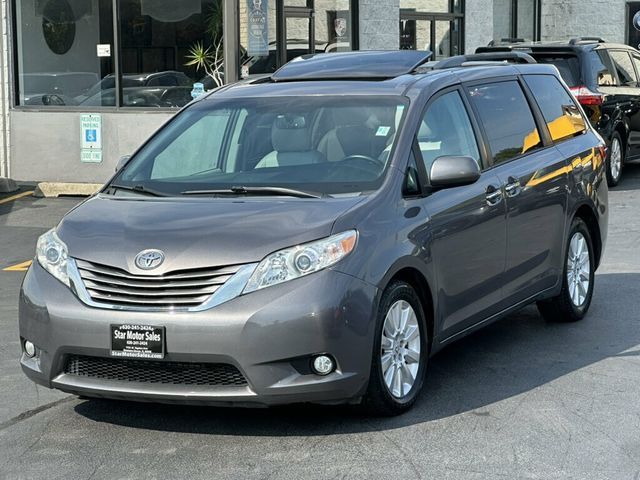 2015 Toyota Sienna 5dr 7-Passenger Van XLE AWD - 23069685 - 13