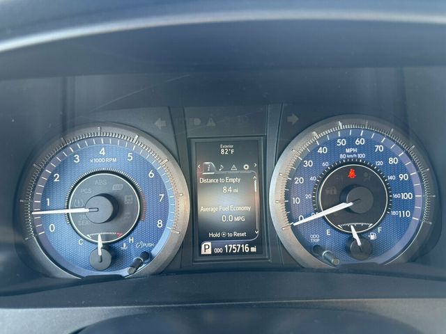 2015 Toyota Sienna 5dr 7-Passenger Van XLE AWD - 23069685 - 28