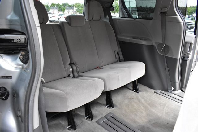 2015 Toyota Sienna 5dr 8-Passenger Van LE FWD - 22919804 - 22