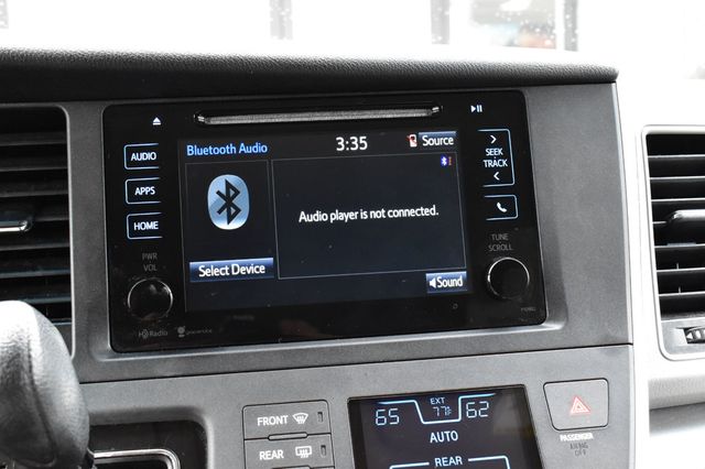 2015 Toyota Sienna 5dr 8-Passenger Van LE FWD - 22919804 - 34