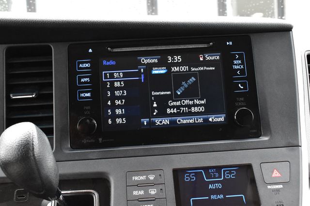 2015 Toyota Sienna 5dr 8-Passenger Van LE FWD - 22919804 - 36