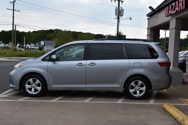 2015 Toyota Sienna 5dr 8-Passenger Van LE FWD - 22919804 - 4