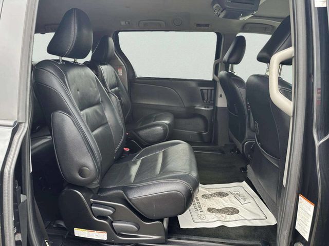 2015 Toyota Sienna 5dr 8-Passenger Van SE FWD - 23022356 - 15
