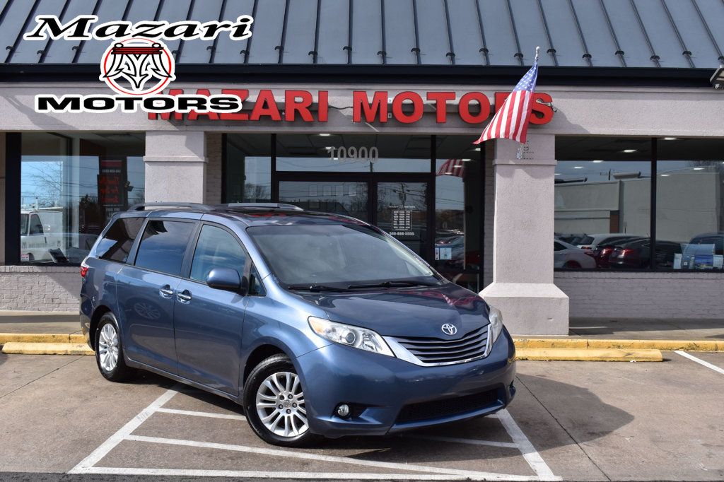 2015 Toyota Sienna 5dr 8-Passenger Van XLE FWD - 22770507 - 0