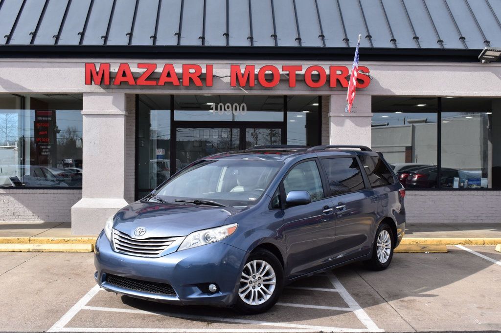 2015 Toyota Sienna 5dr 8-Passenger Van XLE FWD - 22770507 - 1