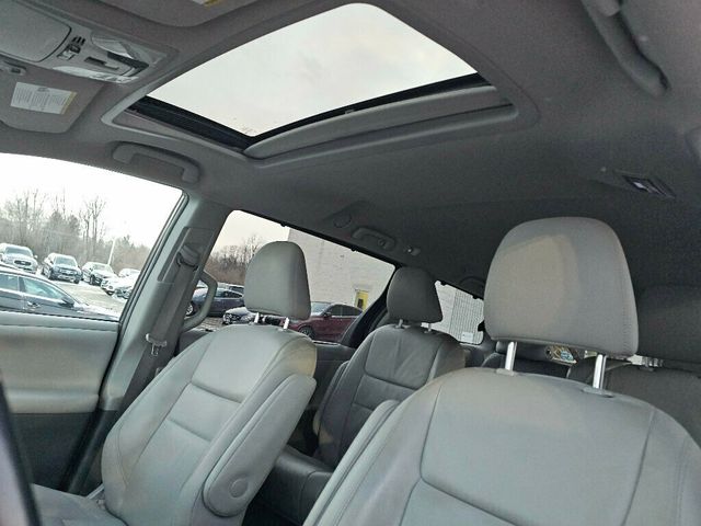 2015 Toyota Sienna 5dr 8-Passenger Van XLE FWD - 22971774 - 4