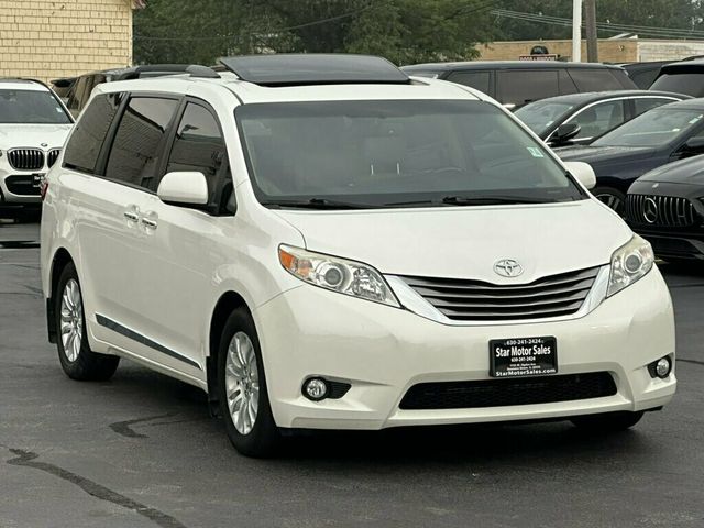 2015 Toyota Sienna 5dr 8-Passenger Van XLE FWD - 23066813 - 9
