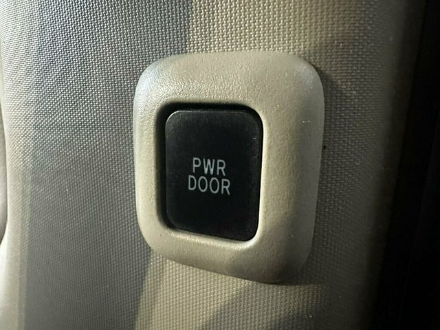 2015 Toyota Sienna 5dr 8-Passenger Van XLE FWD - 23066813 - 30