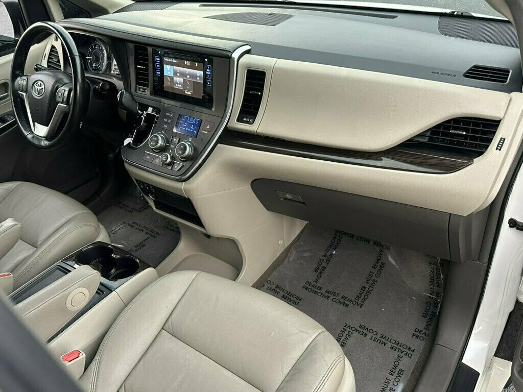 2015 Toyota Sienna 5dr 8-Passenger Van XLE FWD - 23066813 - 8