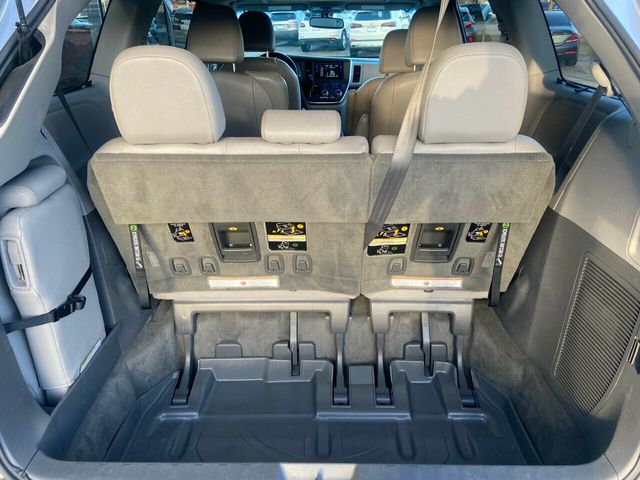 2015 Toyota Sienna 5dr 8-Passenger Van XLE Premium  FWD - 22305905 - 48