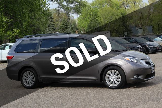 2015 Toyota Sienna AWD LIMITED PREMIUM W/ DVD PLAYER NAVIGATION, LEATHER, MOONROOF - 23012600 - 0