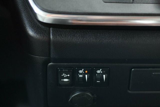 2015 Toyota Sienna AWD LIMITED PREMIUM W/ DVD PLAYER NAVIGATION, LEATHER, MOONROOF - 23012600 - 32