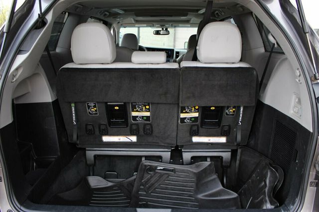 2015 Toyota Sienna AWD LIMITED PREMIUM W/ DVD PLAYER NAVIGATION, LEATHER, MOONROOF - 23012600 - 34