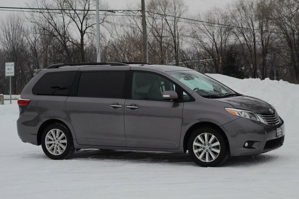 2015 Toyota Sienna AWD LIMITED PREMIUM W/ NAVIGATION, LEATHER, MOONROOF - 22965377 | Video 1