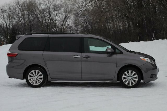 2015 Toyota Sienna AWD LIMITED PREMIUM W/ NAVIGATION, LEATHER, MOONROOF - 22965377 - 1