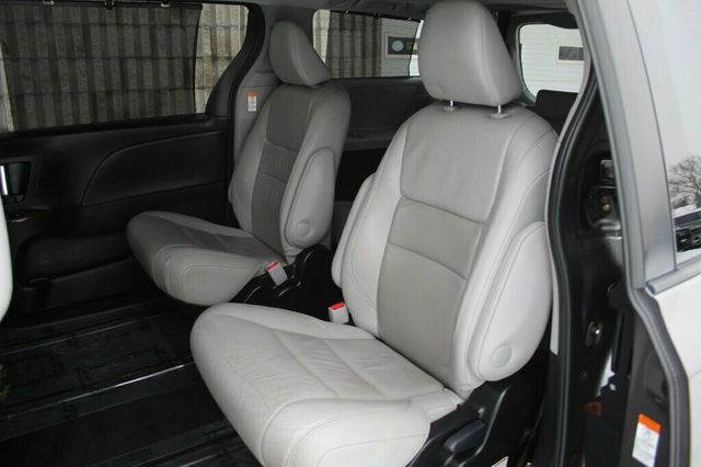2015 Toyota Sienna AWD LIMITED PREMIUM W/ NAVIGATION, LEATHER, MOONROOF - 22965377 - 27