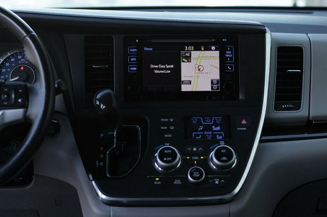 2015 Toyota Sienna AWD ONE OWNER XLE PREMIUM  - 22949919 - 14