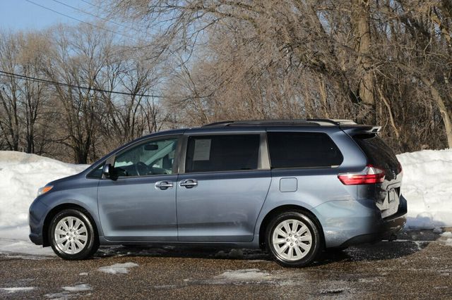 2015 Toyota Sienna AWD ONE OWNER XLE PREMIUM  - 22949919 - 20