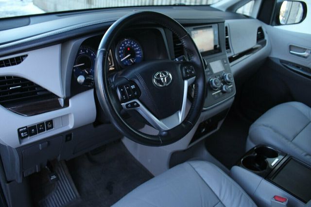 2015 Toyota Sienna AWD ONE OWNER XLE PREMIUM  - 22949919 - 26