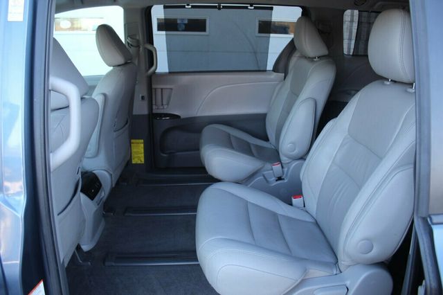 2015 Toyota Sienna AWD ONE OWNER XLE PREMIUM  - 22949919 - 27