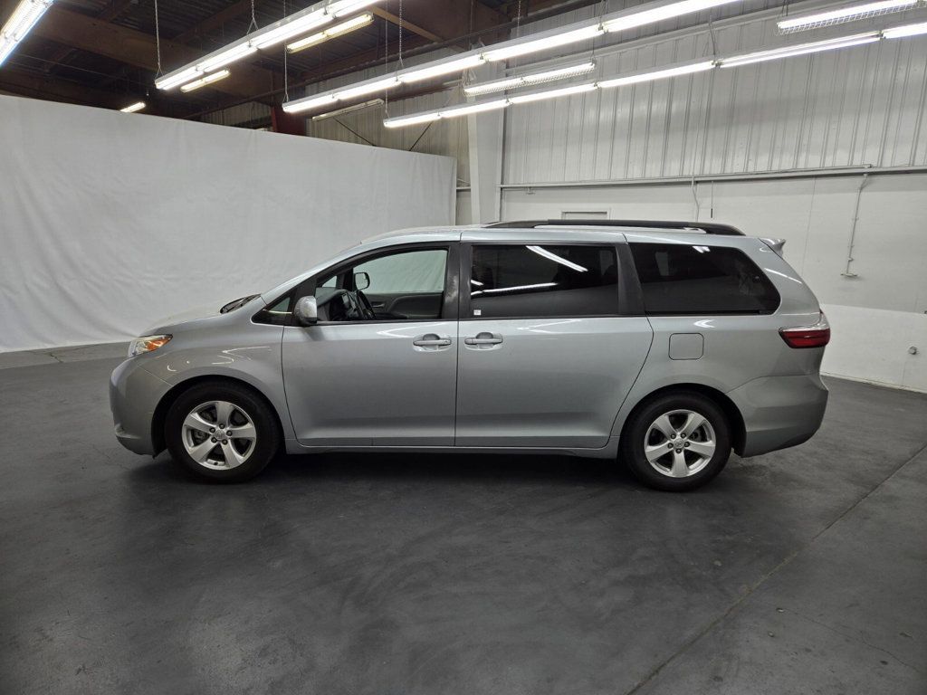 2015 Toyota Sienna LE - 22734458 - 1