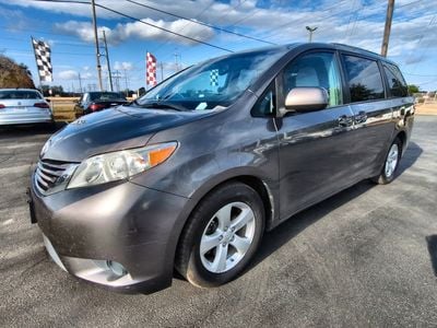 2015 Toyota Sienna