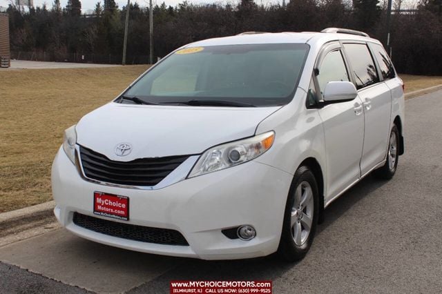 2015 Toyota Sienna LE 8 Passenger 4dr Mini Van - 22765261 - 0