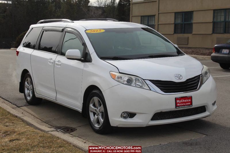 2015 Toyota Sienna LE 8 Passenger 4dr Mini Van - 22765261 - 6