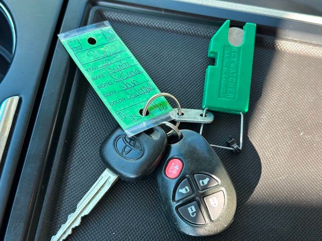 2015 Toyota Sienna LE 8 Passenger 4dr Mini Van - 22940954 - 57