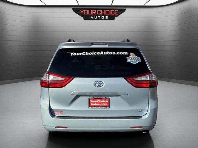 2015 Toyota Sienna LE 8 Passenger 4dr Mini Van - 22940957 - 3