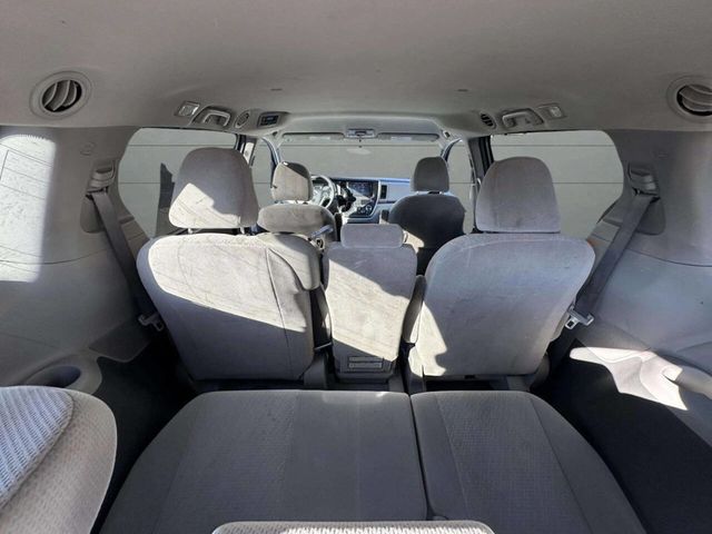 2015 Toyota Sienna LE 8 Passenger 4dr Mini Van - 22940957 - 8