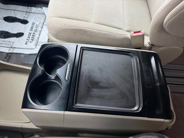 2015 Toyota Sienna LE 8 Passenger 4dr Mini Van - 22988608 - 44