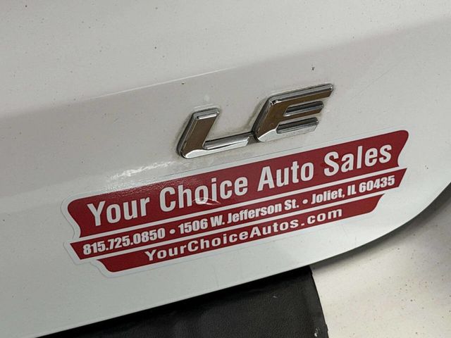 2015 Toyota Sienna LE 8 Passenger 4dr Mini Van - 22988608 - 4