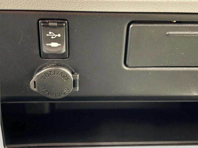 2015 Toyota Sienna LE 8 Passenger 4dr Mini Van - 23052883 - 35