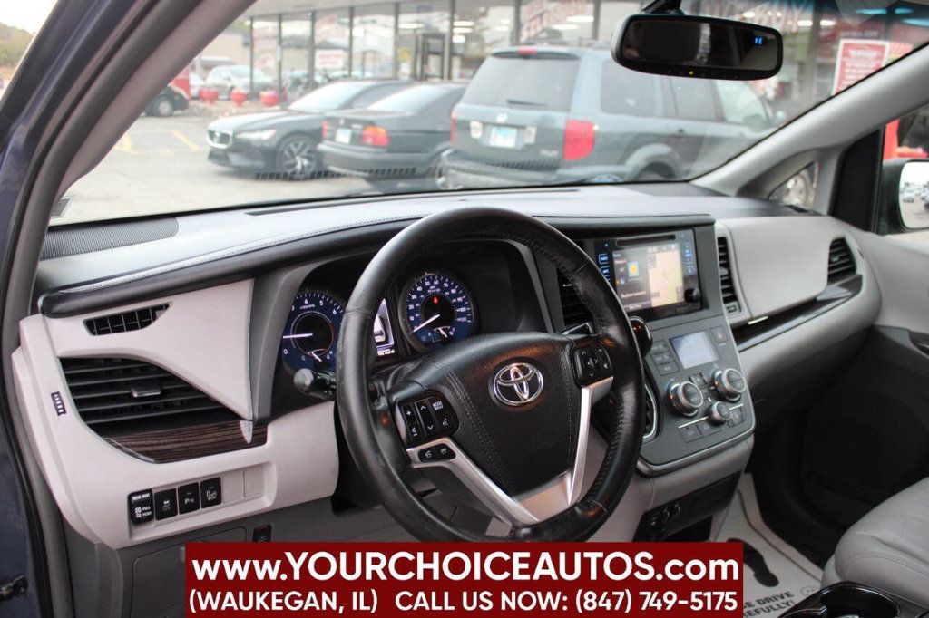 2015 Toyota Sienna Limited 7 Passenger 4dr Mini Van - 22919570 - 12
