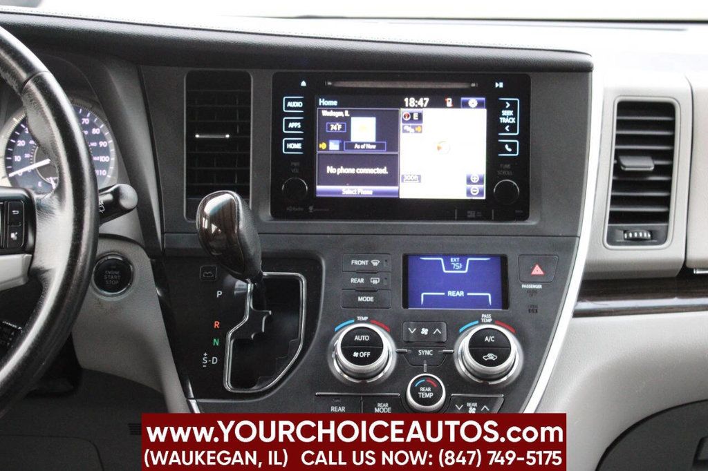 2015 Toyota Sienna Limited 7 Passenger 4dr Mini Van - 22919570 - 19