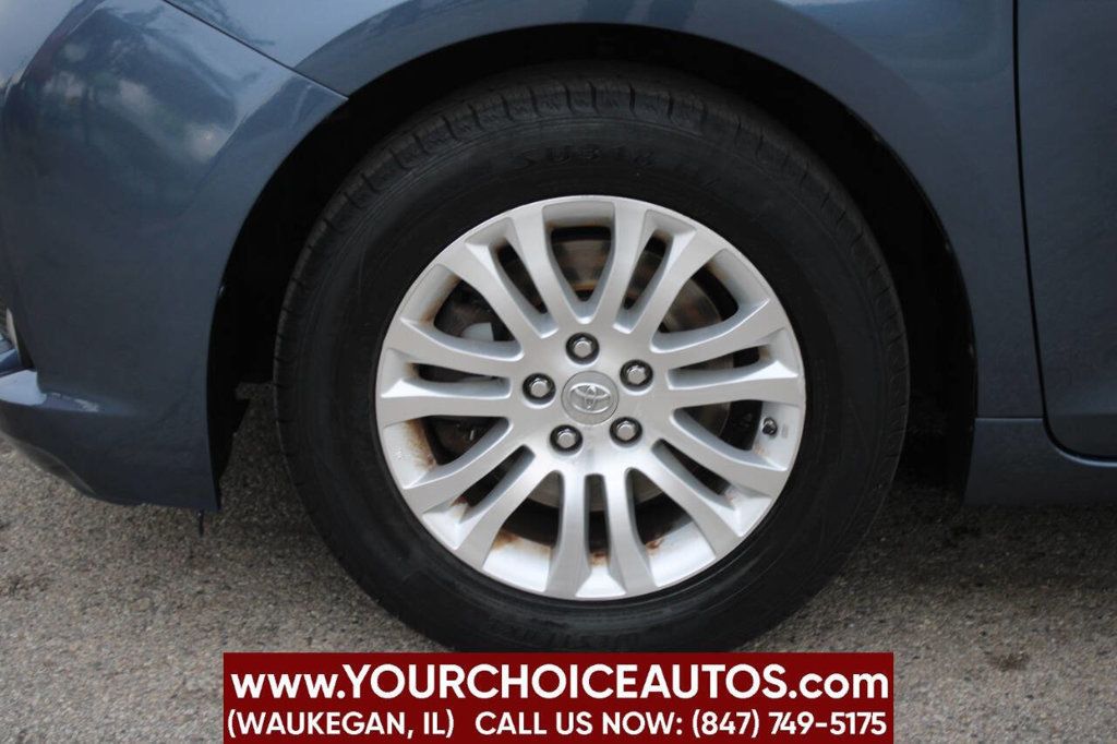 2015 Toyota Sienna Limited 7 Passenger 4dr Mini Van - 22919570 - 8