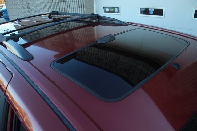 2015 Toyota Sienna ONE OWNER AWD LIMITED PREMIUM W/ NAVIGATION,  REAR DUAL VIEW DVD - 22971843 - 35