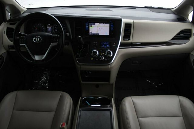 2015 Toyota Sienna ONE OWNER AWD XLE W/ NAVIGATION PKG - 22950406 - 13