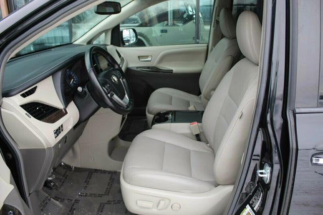 2015 Toyota Sienna ONE OWNER AWD XLE W/ NAVIGATION PKG - 22950406 - 24