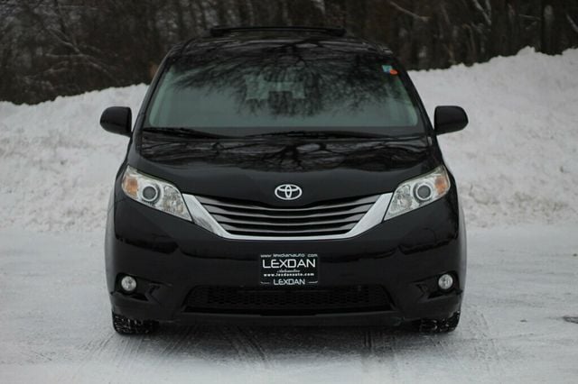 2015 Toyota Sienna ONE OWNER AWD XLE W/ NAVIGATION PKG - 22950406 - 3