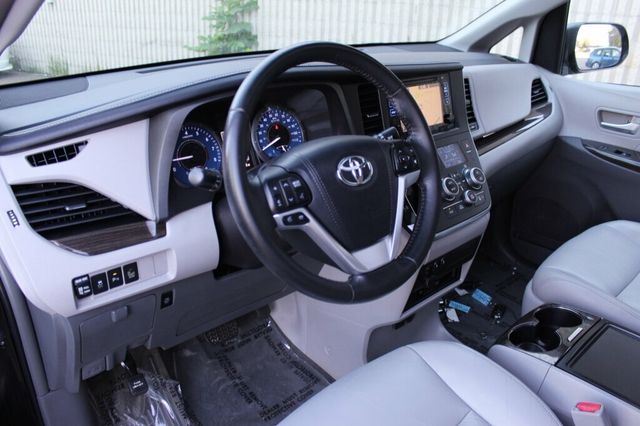 2015 Toyota Sienna ONE OWNER  XLE PREMIUM W/ NAVIGATION, REAR DVD,LEATHER, MOONROOF - 23060886 - 25