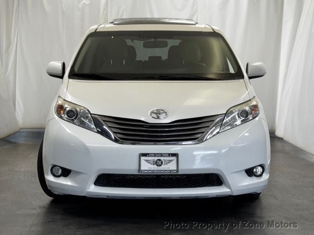 2015 Toyota Sienna XLE - 23033951 - 3