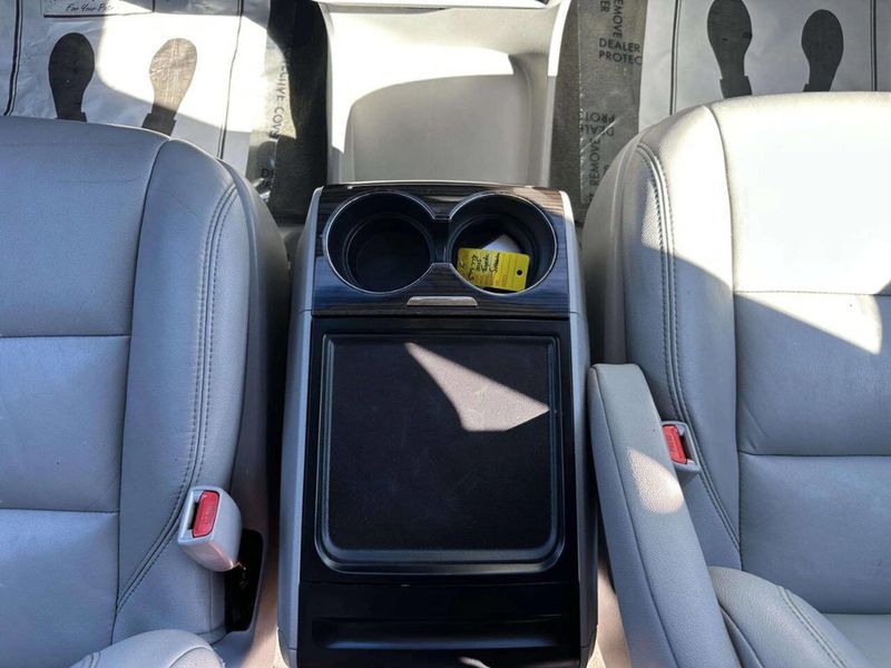 2015 Toyota Sienna XLE 7 Passenger Auto Access Seat 4dr Mini Van - 22997390 - 21