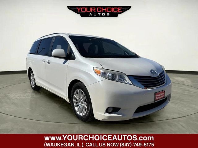 2015 Toyota Sienna XLE 7 Passenger Auto Access Seat 4dr Mini Van - 22997390 - 6