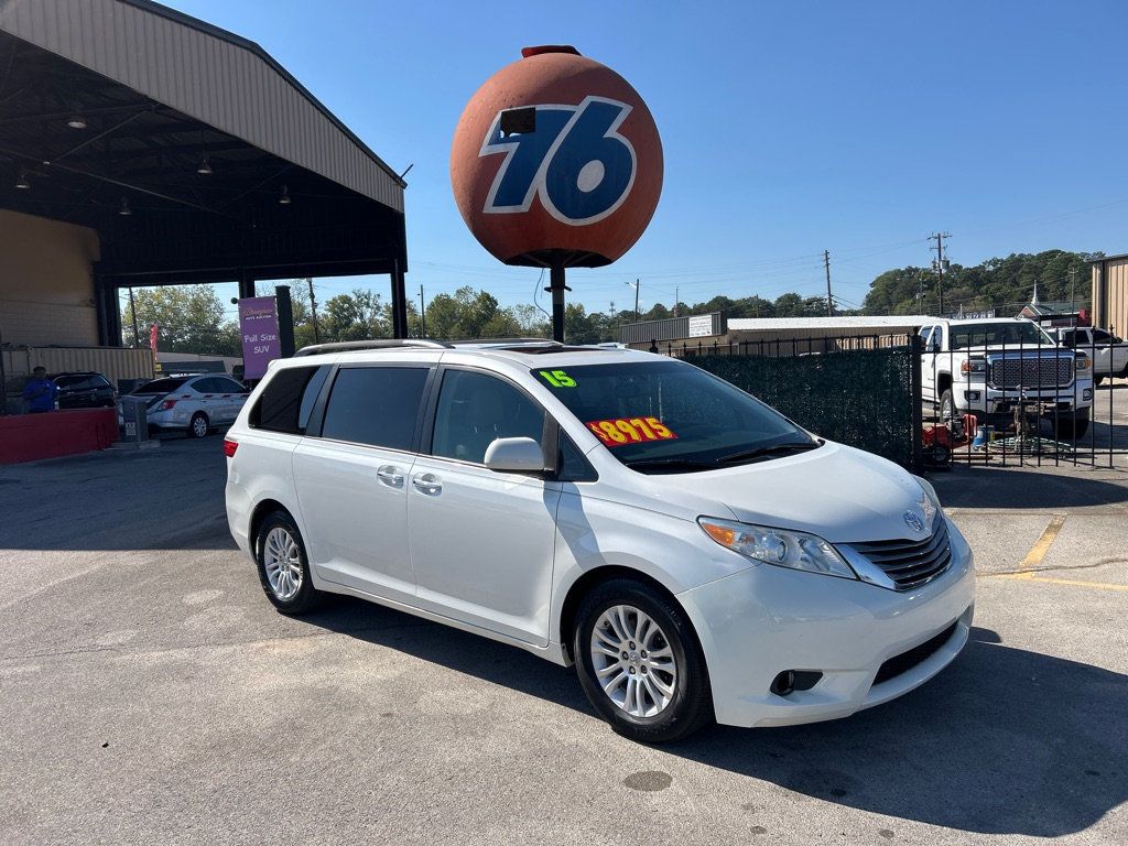 2015 Toyota Sienna