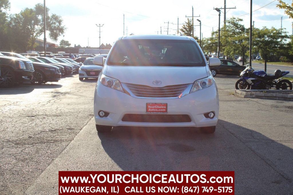 2015 Toyota Sienna XLE 8 Passenger 4dr Mini Van - 22922649 - 1