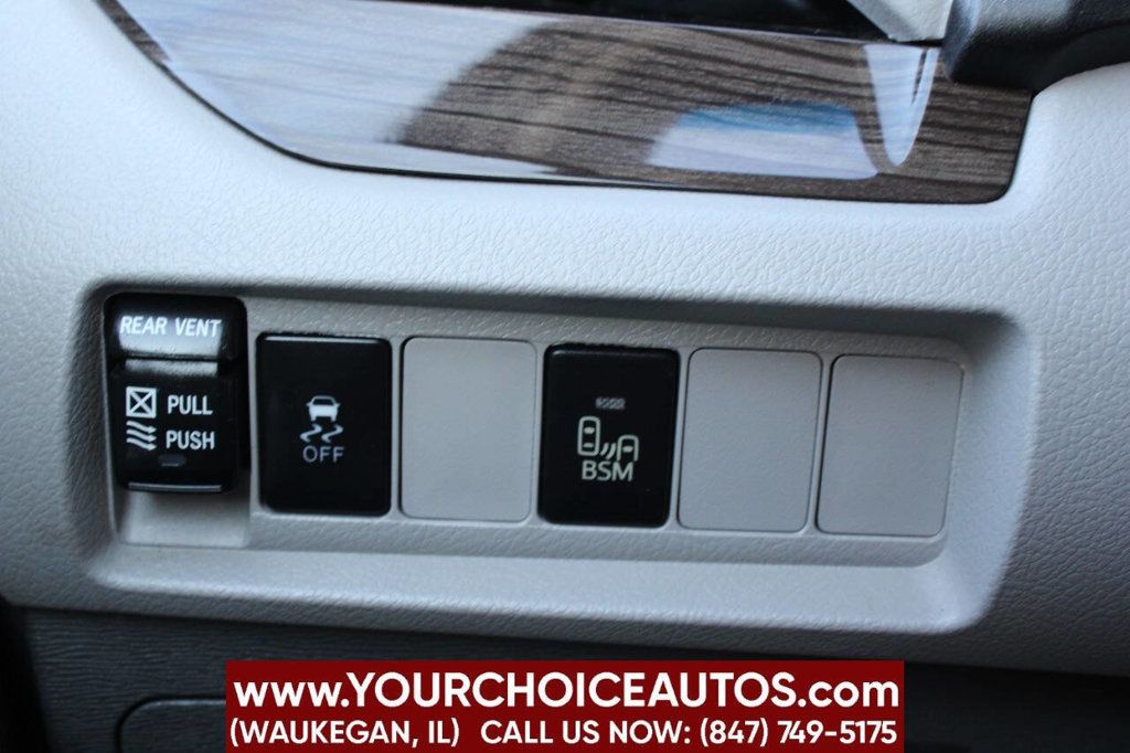 2015 Toyota Sienna XLE 8 Passenger 4dr Mini Van - 22922649 - 26