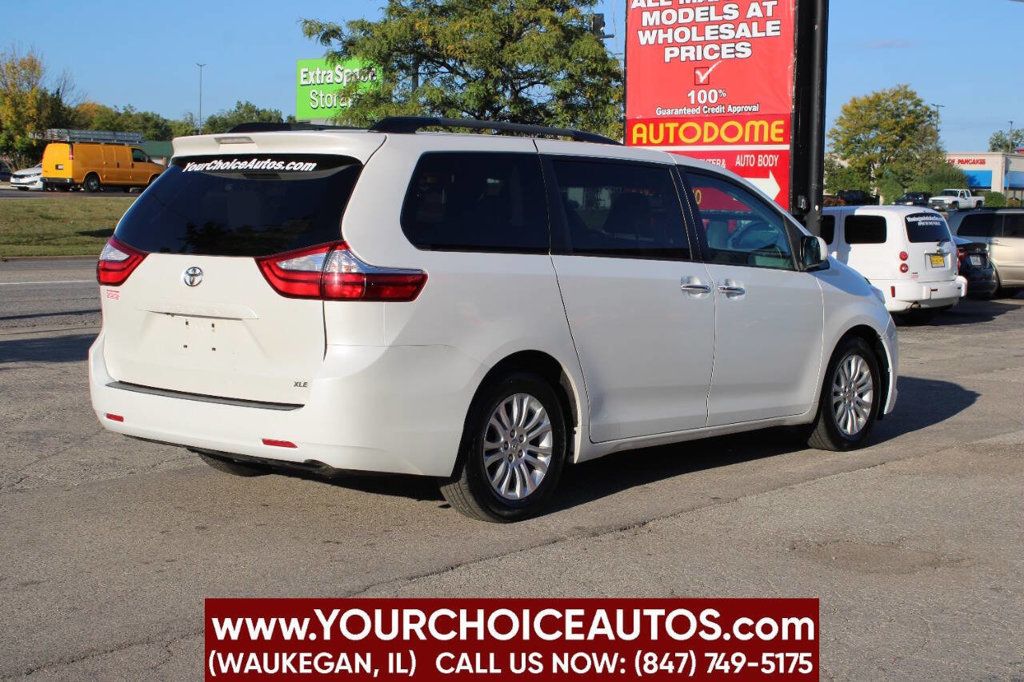 2015 Toyota Sienna XLE 8 Passenger 4dr Mini Van - 22922649 - 4